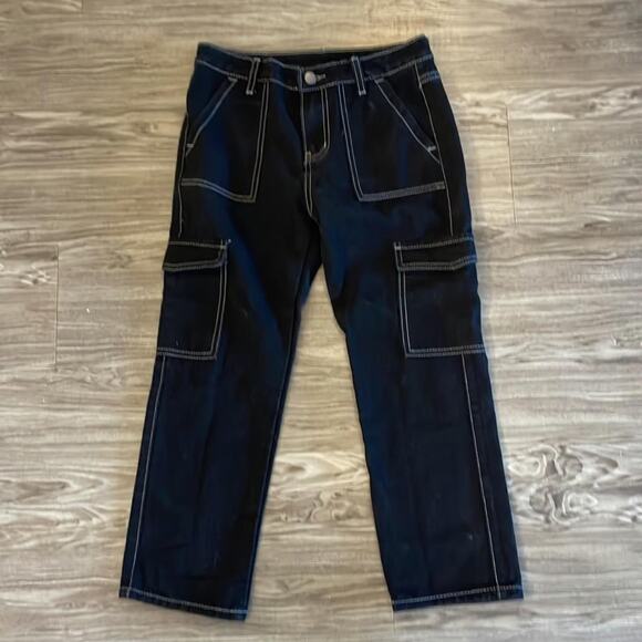 SHEIN Girls Cargo Jeans - Picture 3 of 4